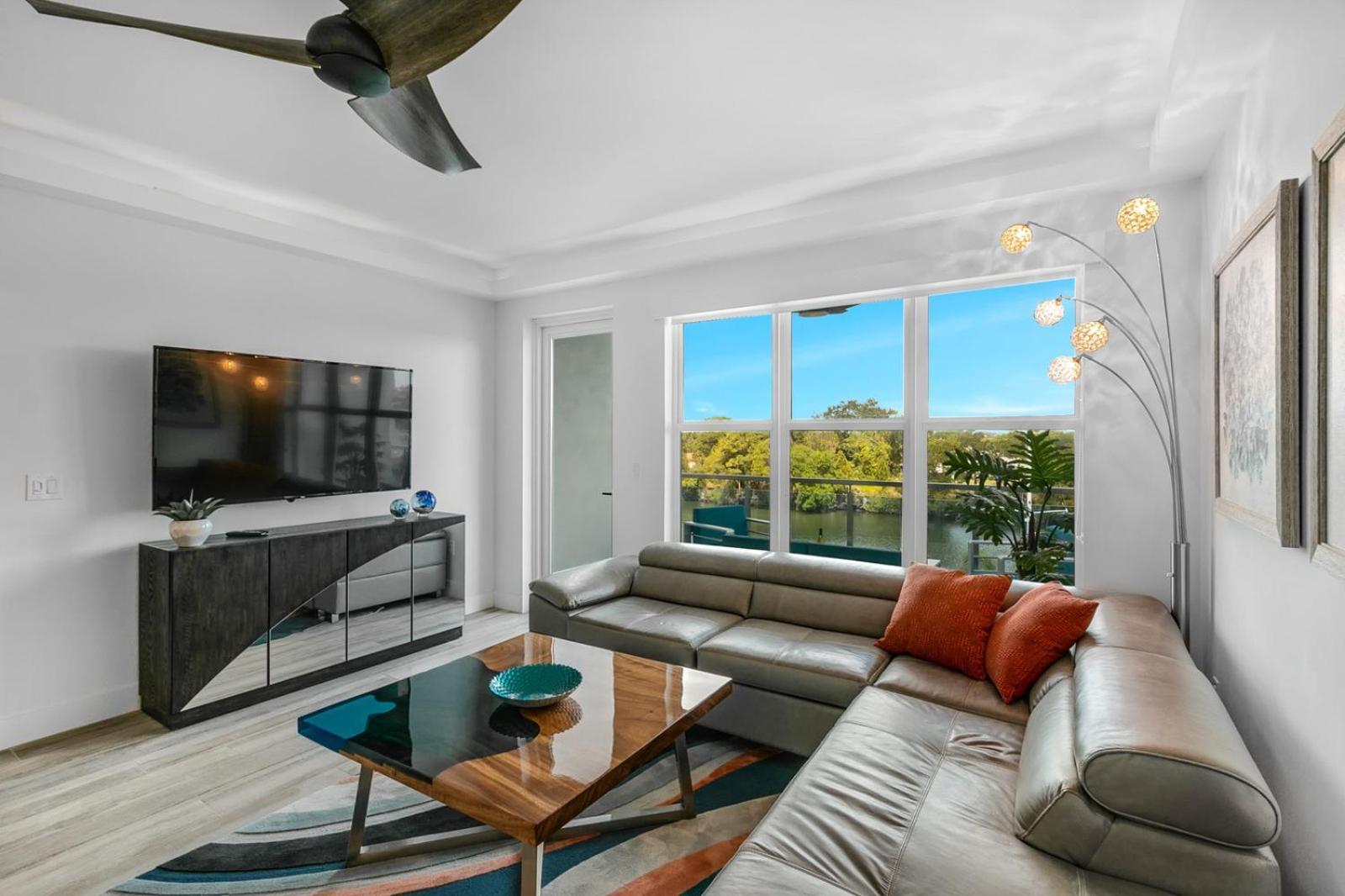 Dolphins Vacation Rental Merritt Island Rom bilde